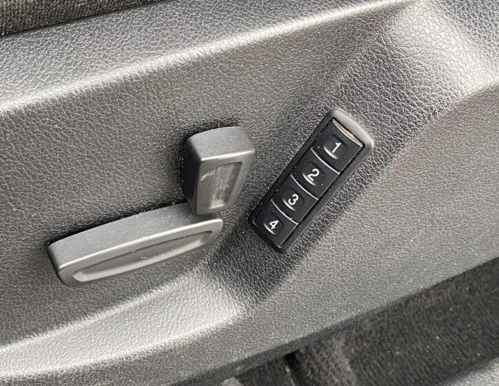 Ford S-MAX 10