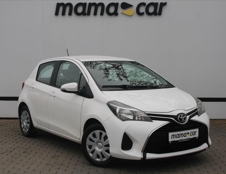 Toyota Yaris 1