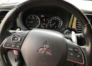 Mitsubishi Outlander 10