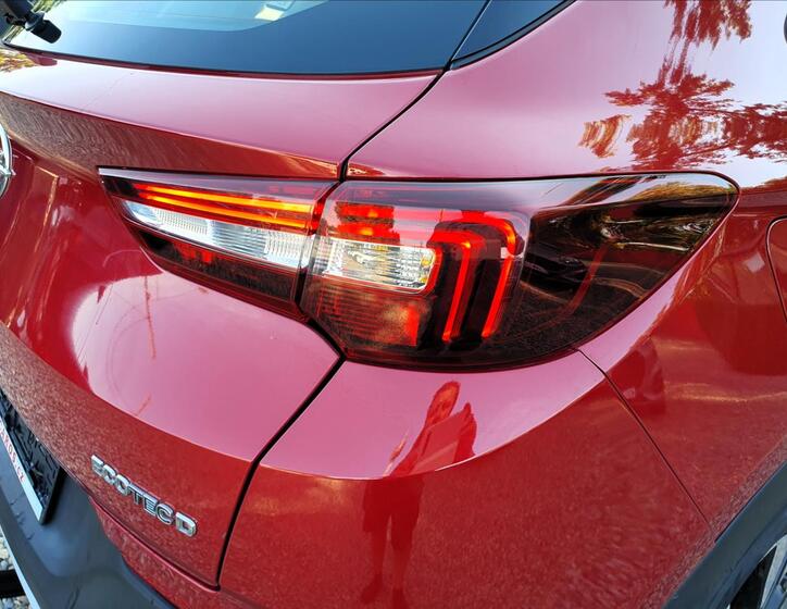 Opel Grandland X 44