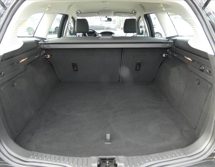 Ford Focus 12