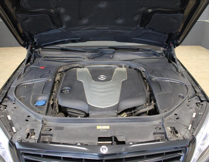 Mercedes-Benz Třídy S 11