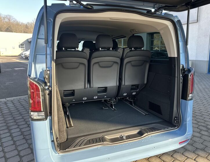 Mercedes-Benz Vito 18