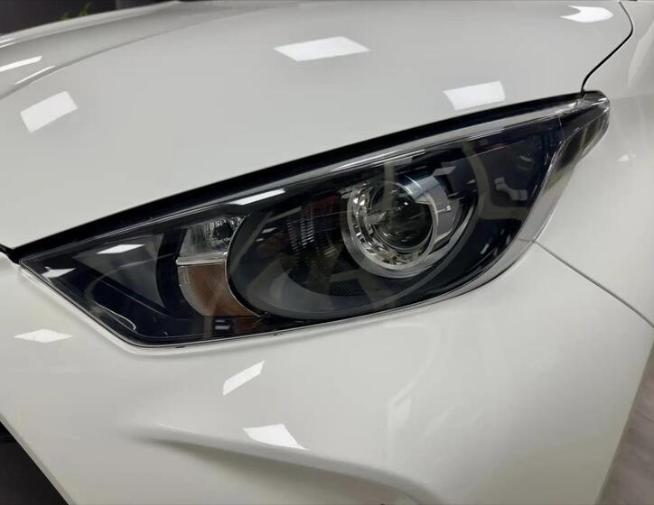 Toyota Yaris 6
