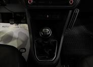 Volkswagen Caddy 26
