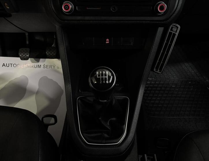 Volkswagen Caddy 26