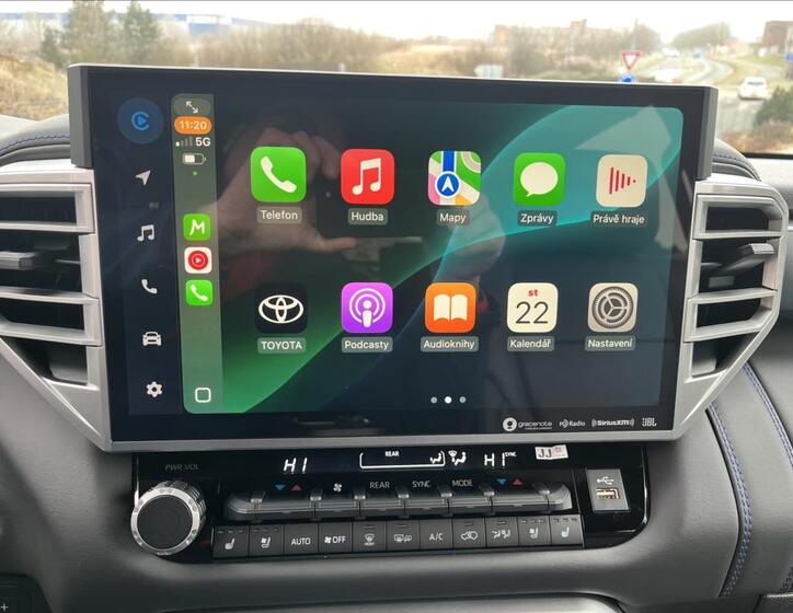 Toyota Sequoia 21