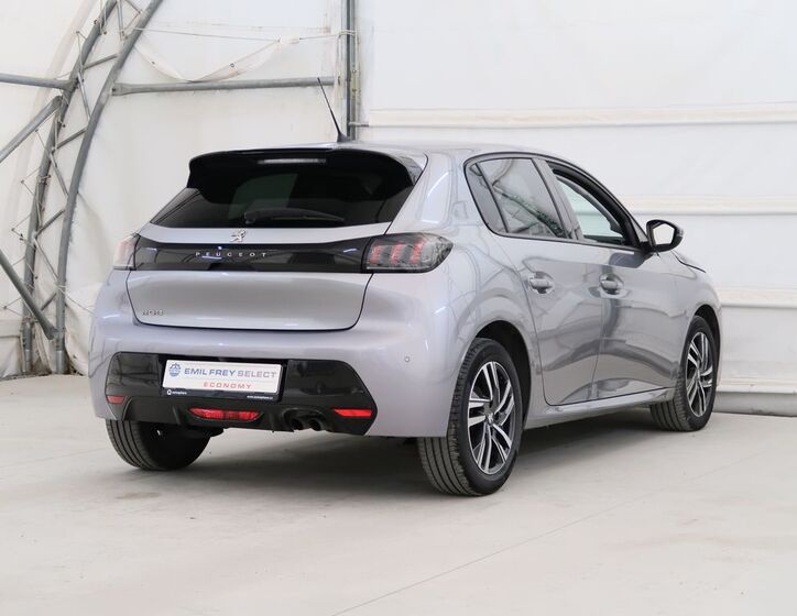 Peugeot 208 6