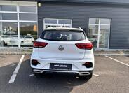 MG ZS 9