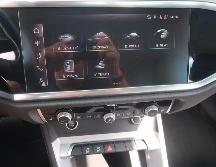Audi Q3 31