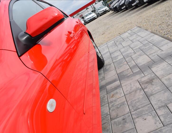 Mazda 3 8