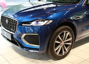 Jaguar F-Pace 7