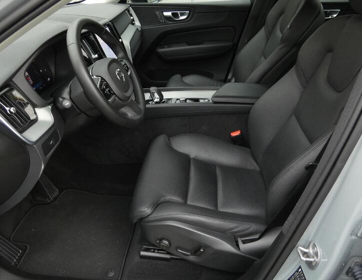 Volvo XC60 17