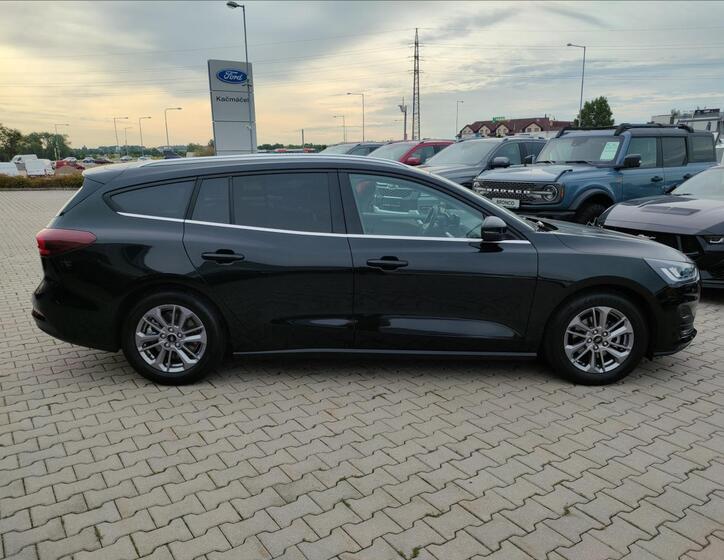 Ford Focus 6