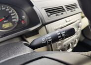 Mazda 2 19