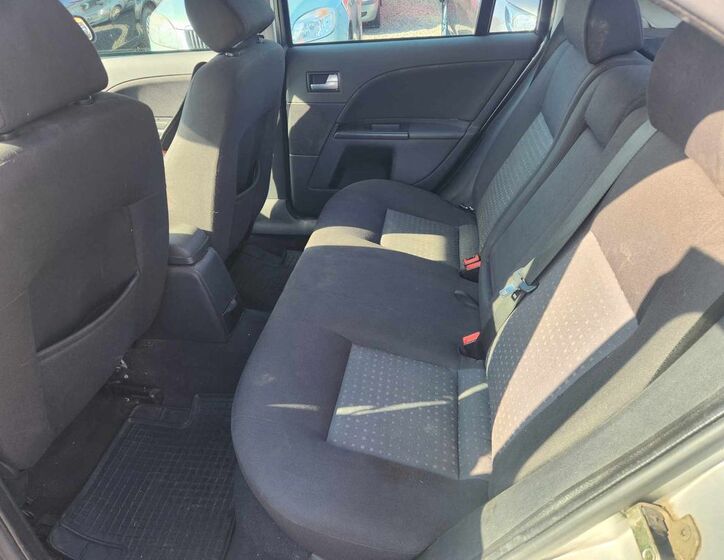 Ford Mondeo 10