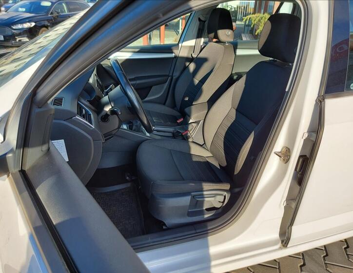 Škoda Octavia 8