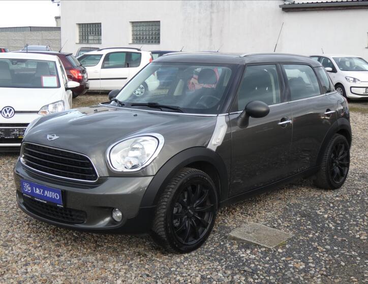 Mini Countryman 1