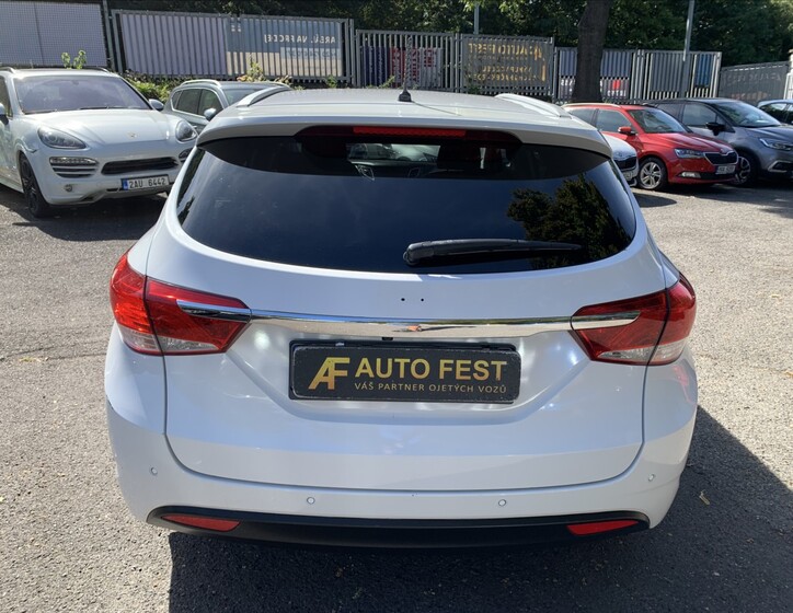 Hyundai i40 6