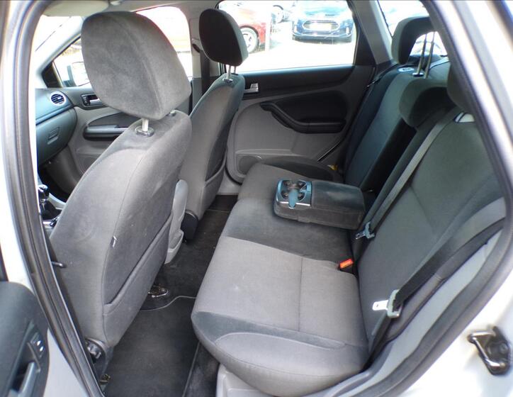 Ford Focus 15