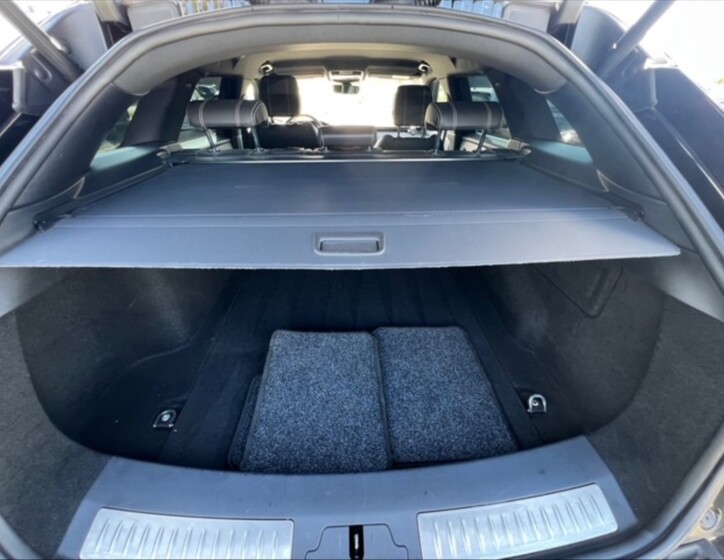 Land Rover Range Rover Velar 6