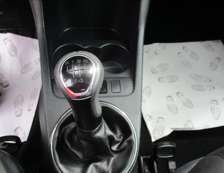 Škoda Fabia 16
