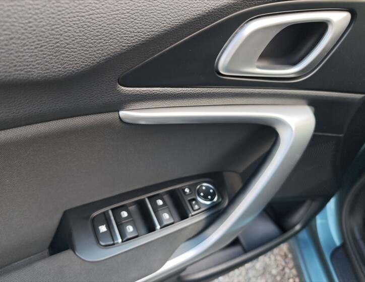 KIA Ceed 10