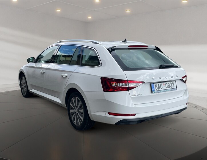Škoda Superb 4