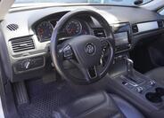Volkswagen Touareg 10