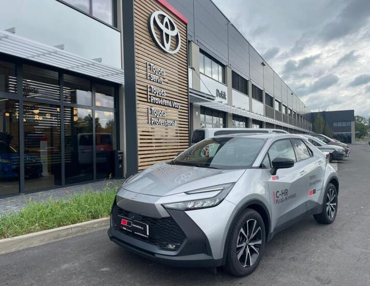 Toyota C-HR 1