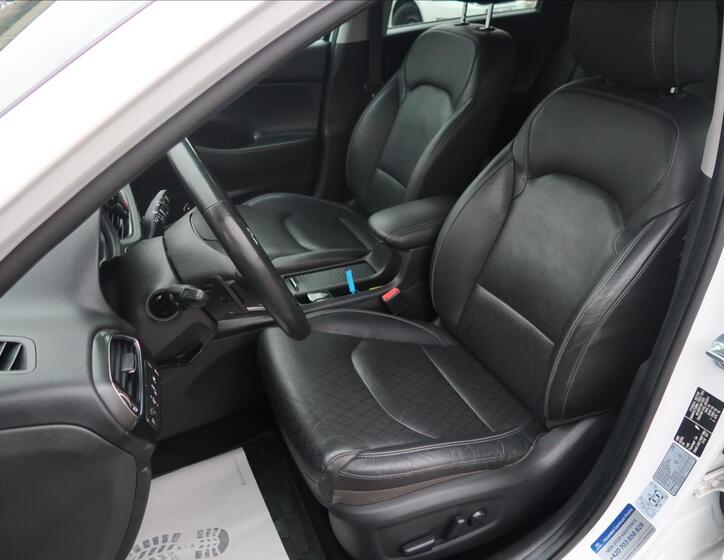 Hyundai i30 10