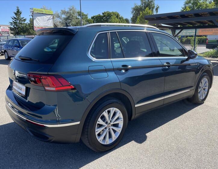 Volkswagen Tiguan 5