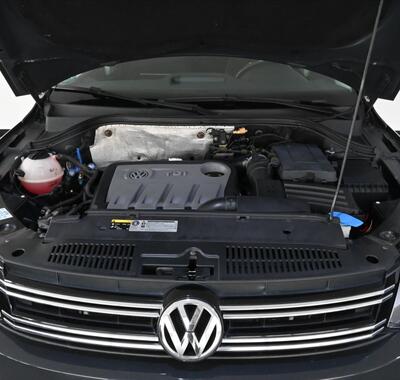 Volkswagen Tiguan 5
