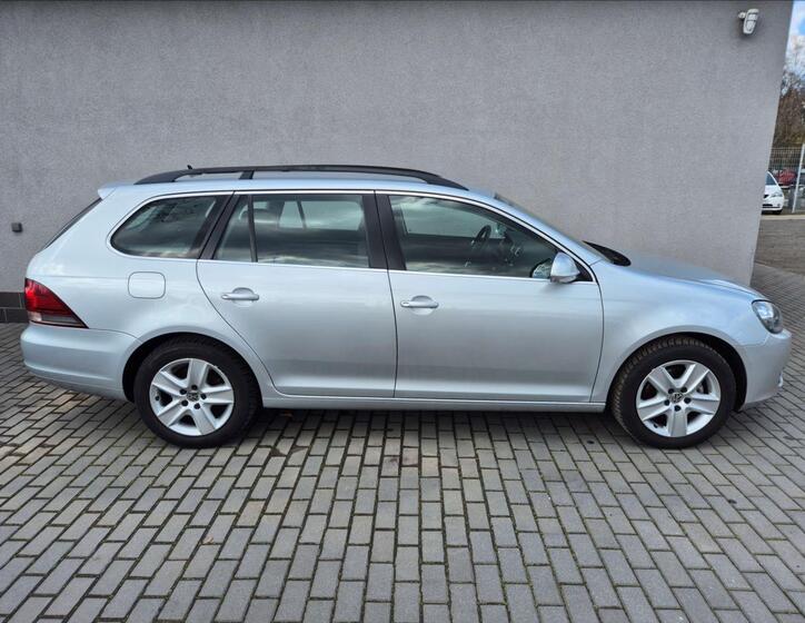 Volkswagen Golf 8