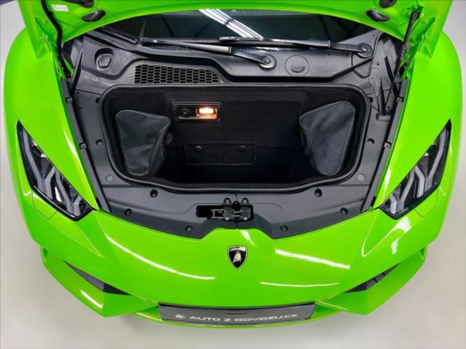 Lamborghini Huracán 9
