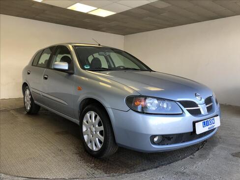 Nissan Almera