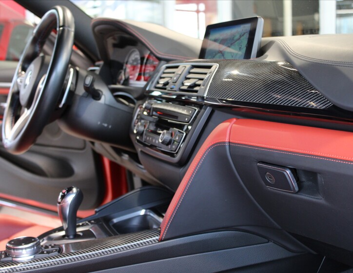 BMW M4 26