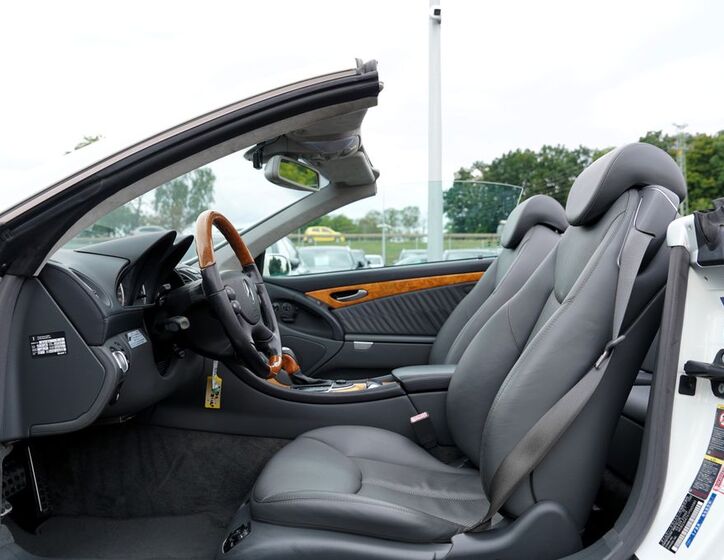 Mercedes-Benz SL 29