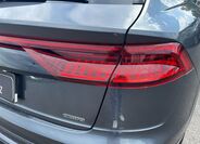 Audi Q8 9
