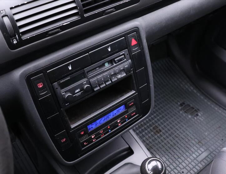 Volkswagen Sharan 16