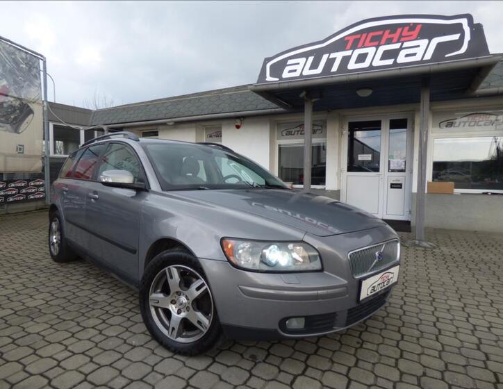 Volvo V50 1