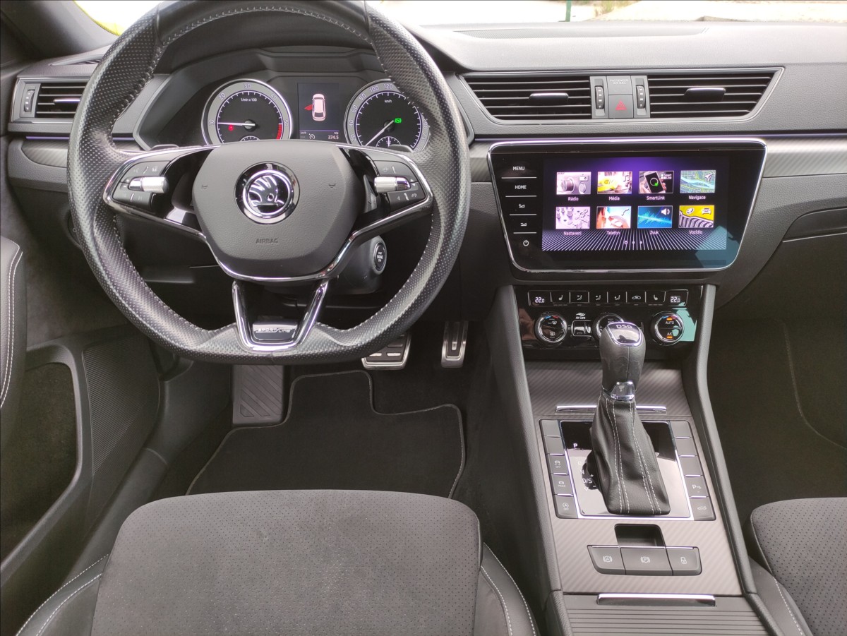 Škoda Superb