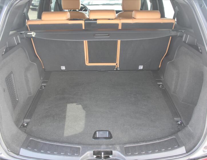 Land Rover Discovery Sport 12
