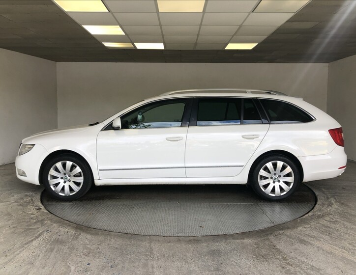 Škoda Superb 4