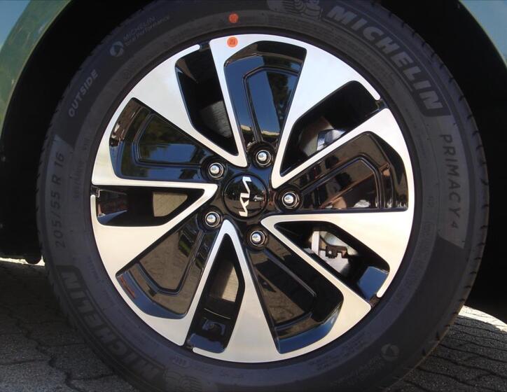 KIA Ceed 11