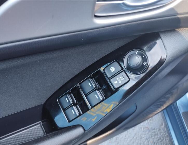 Mazda 3 18