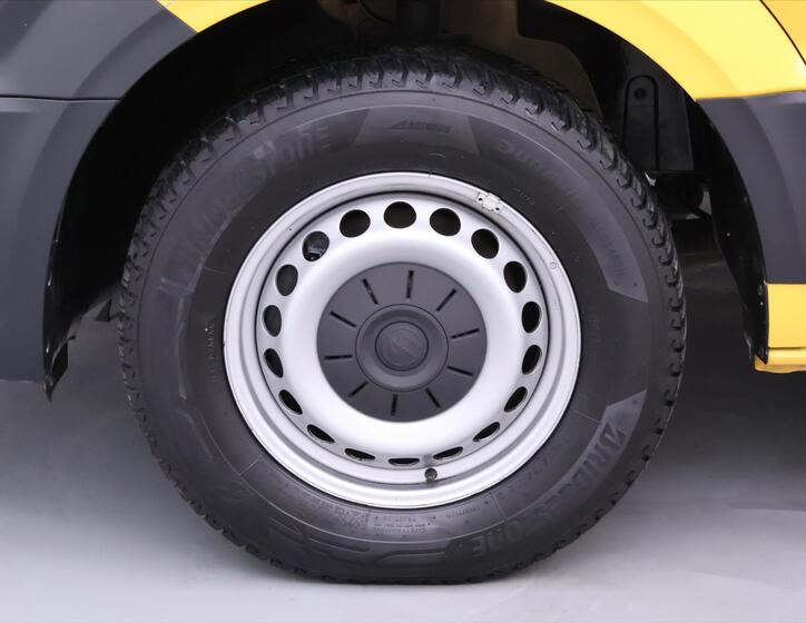 Volkswagen Crafter 28