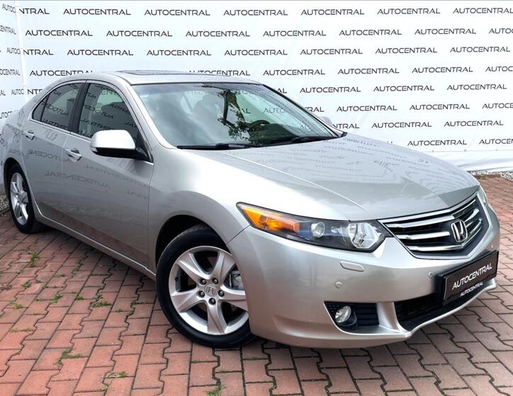 Honda Accord 1