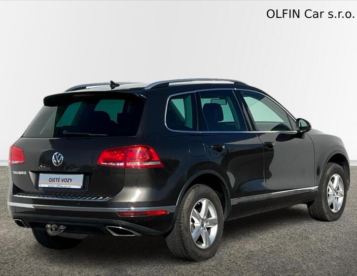 Volkswagen Touareg 2