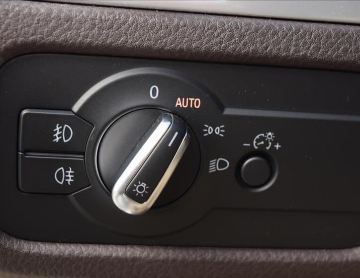 Volkswagen Touareg 40